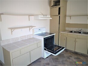 307 E Bryce Ave in Killeen, TX - Building Photo - Building Photo