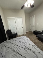 2746 E Chipman Rd in Phoenix, AZ - Building Photo - Building Photo