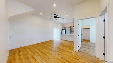 104 Micah Point in La Vernia, TX - Building Photo - Building Photo