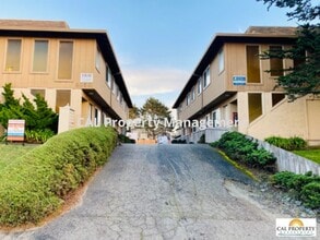 AMI-3050 SUNSET AVE. in Marina, CA - Building Photo - Interior Photo