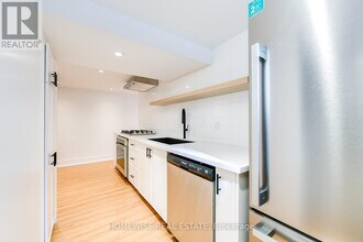 103 Malvern Ave in Toronto, ON - Building Photo - Building Photo