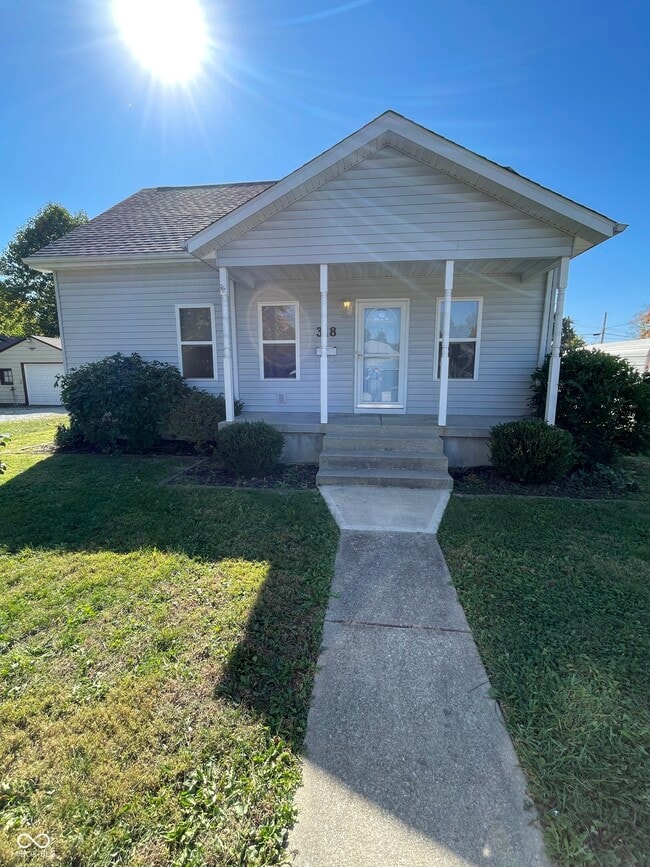 property at 318 Illinois St