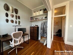 84 New Whitney St, Unit 9 in Boston, MA - Foto de edificio - Building Photo