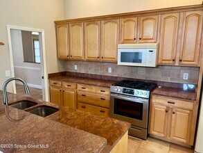 2372 Windham Dr in Melbourne, FL - Building Photo - Building Photo