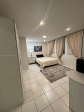 89xx SW 83rd St in Miami, FL - Building Photo - Building Photo