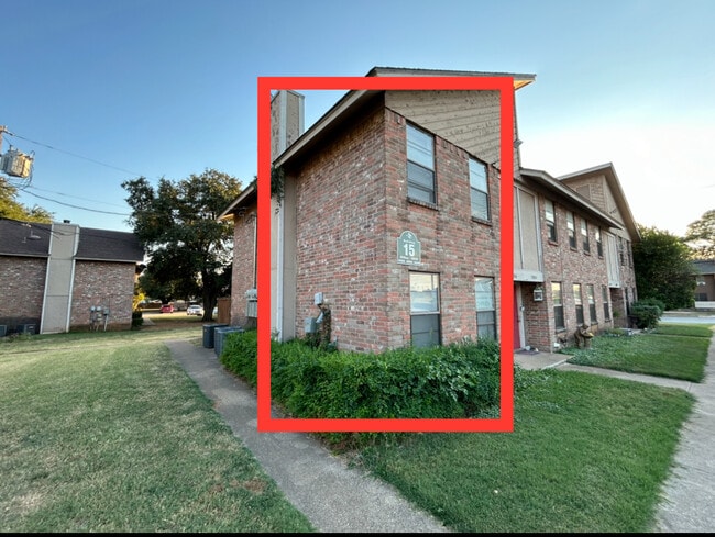 3006 W Sycamore Cir