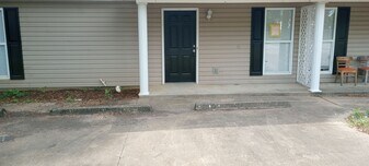 2109 1st Ave in Phenix City, AL - Building Photo
