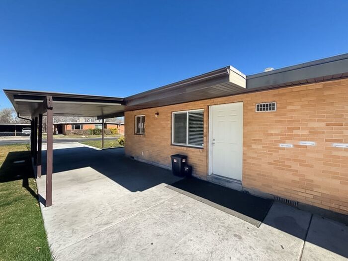 2753 W 3835 S in West Valley City, UT - Building Photo