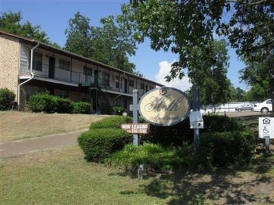 Heth Apartments in Linden, TX - Building Photo