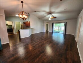 8380 Colma St in Spring Hill, FL - Building Photo - Building Photo