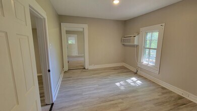 668 Gilliam Ave in Greenwood, SC - Building Photo - Building Photo