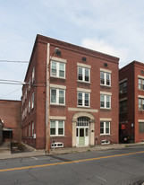 11 Conway St Apartments