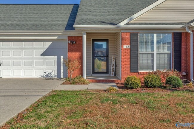 113 Delta Pine Dr in Huntsville, AL - Building Photo - Building Photo