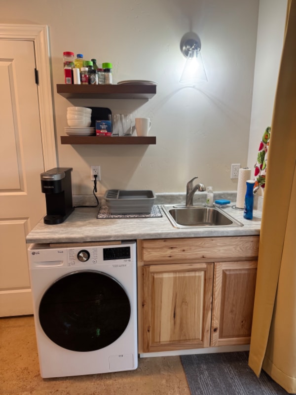 2091 Fallbrook Ct in Paso Robles, CA - Building Photo - Building Photo