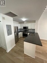 4198 Dundas St W in Toronto, ON - Building Photo - Building Photo