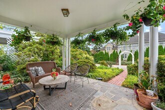 20 Tenmore Rd in Haverford, PA - Building Photo - Building Photo