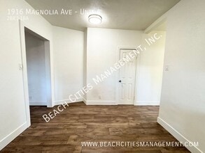 1916 Magnolia Ave in Long Beach, CA - Building Photo - Building Photo