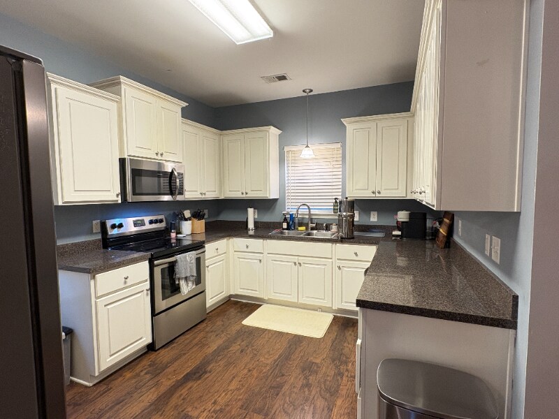 6 Canal Pl Way in Columbia, SC - Building Photo