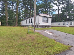 1600 Dunlevie Rd in Allenhurst, GA - Building Photo - Building Photo