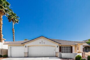 2408 Goshen Ave in Henderson, NV - Building Photo