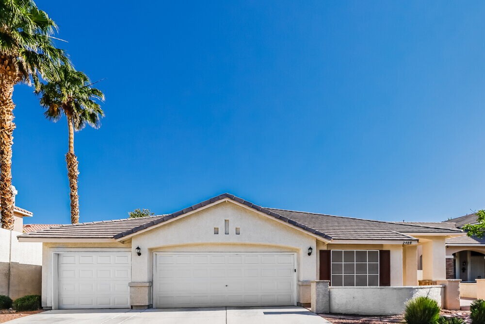 2408 Goshen Ave in Henderson, NV - Foto de edificio