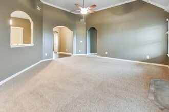 1780 Apache Way in Clarksville, TN - Building Photo - Building Photo