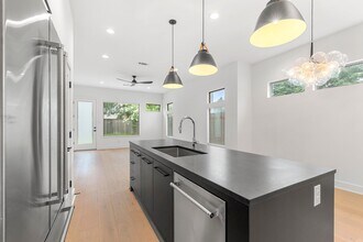 3512 Mosley Ct in Houston, TX - Building Photo - Building Photo