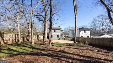 222 Kirkwood Rd NE in Atlanta, GA - Building Photo - Building Photo
