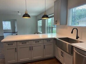 4915 Jackson St-Unit -A in Houston, TX - Building Photo - Building Photo