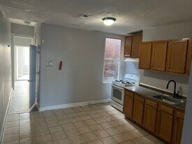 257X McCulloh St in Baltimore, MD - Building Photo