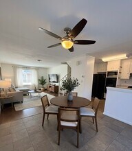 113 Morristown Ln in Costa Mesa, CA - Building Photo - Building Photo