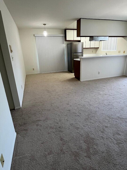 5908 Cedros Avenue in Sherman Oaks, CA - Building Photo