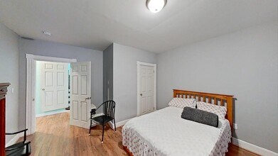 13 Whitman St, Unit 2 in Boston, MA - Building Photo - Building Photo