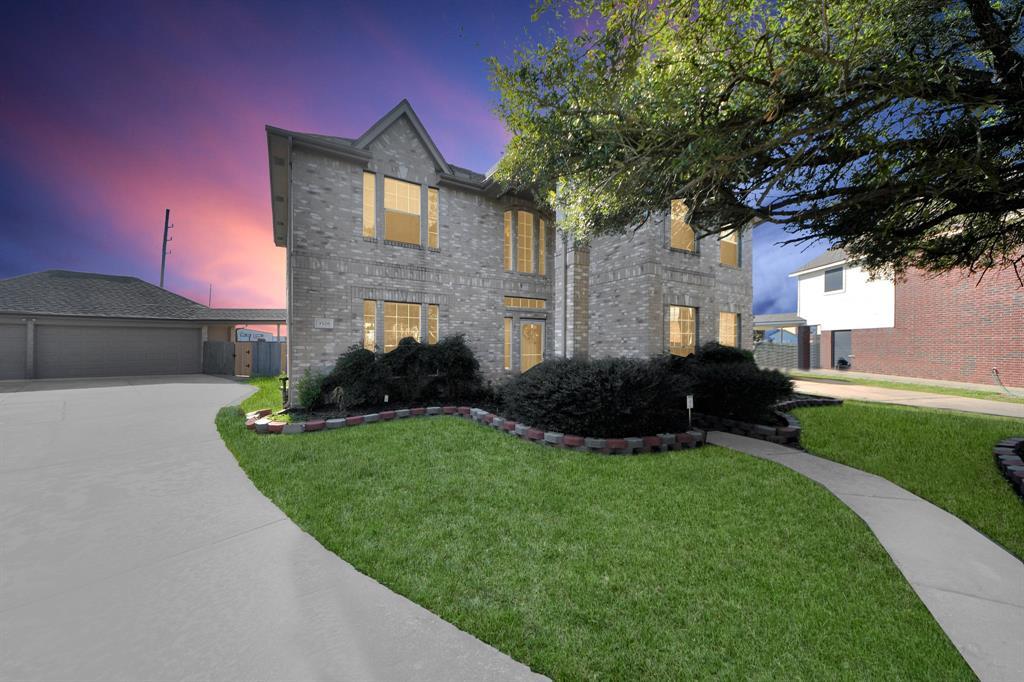 3526 Spruce Needle Dr in Houston, TX - Building Photo