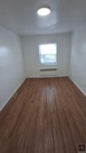 5122 Ave. S in Brooklyn, NY - Foto de edificio - Building Photo
