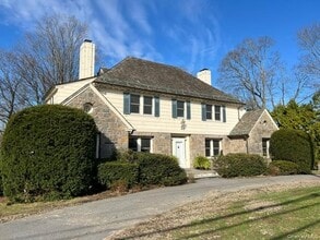 535 North St in White Plains, NY - Building Photo - Building Photo