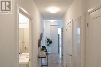 286 Main St in Toronto, ON - Building Photo - Building Photo