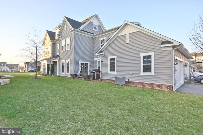 21112 Sugarview Dr in Ashburn, VA - Building Photo - Building Photo