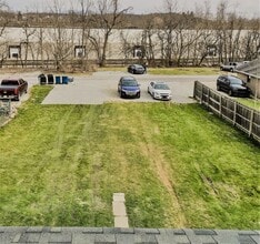 212 N 3rd St, Unit Apt B - Basement in Youngwood, PA - Foto de edificio - Building Photo