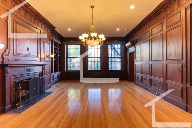 property at 169 Commonwealth Ave