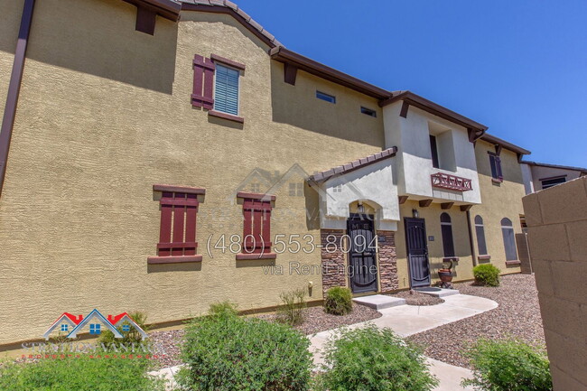 property at 2725 E Mine Creek Rd