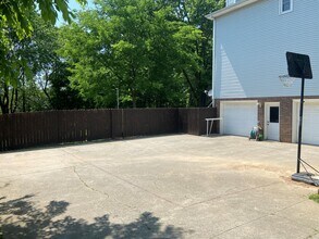 238 Blair Dr in Clarksville, TN - Building Photo - Building Photo