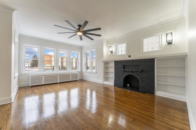 1027 N Harlem Ave in Oak Park, IL - Building Photo - Building Photo