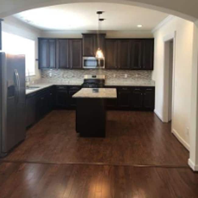 859 W 35th St in Norfolk, VA - Building Photo - Building Photo