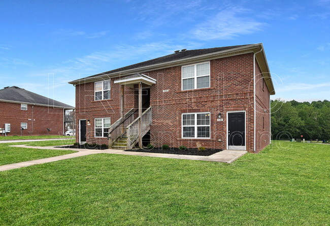 300 Keeneland Dr in Elizabethtown, KY - Building Photo - Building Photo