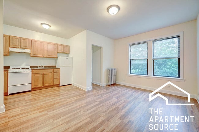 1743 N Humboldt Blvd, Unit 301