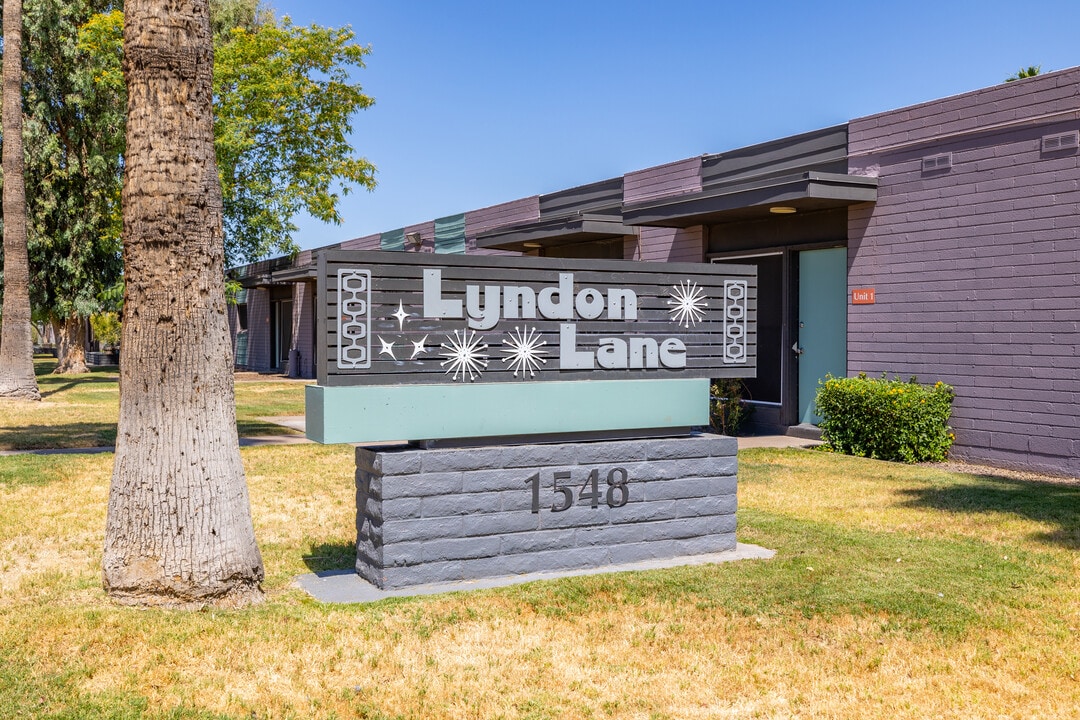 Lyndon Lane in Tempe, AZ - Foto de edificio