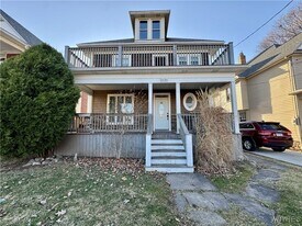 1636 8th St in Niagara Falls, NY - Building Photo