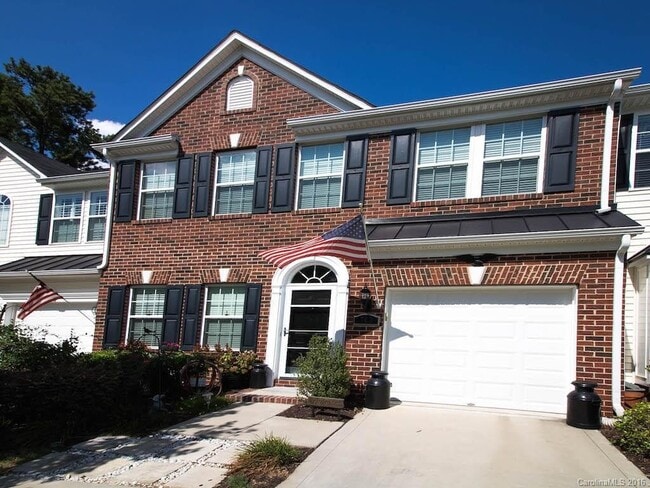 property at 709 Prospect Ln