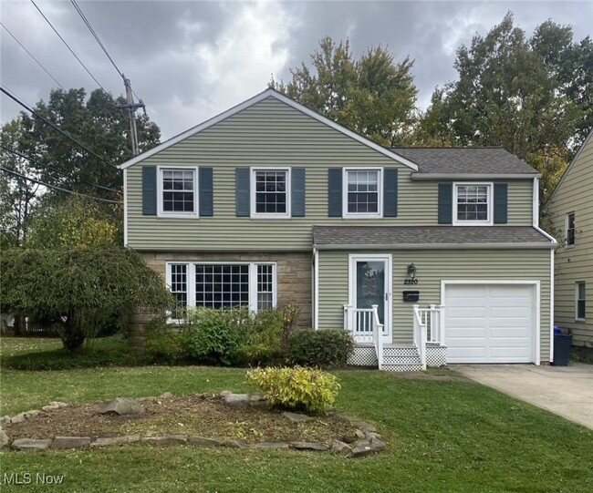 property at 2320 Wrenford Rd